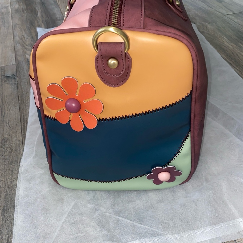 Dolls Kill Sunshine Boho Butterfly 70s Hippie Festival Weekender Crossbody New - Picture 4 of 11